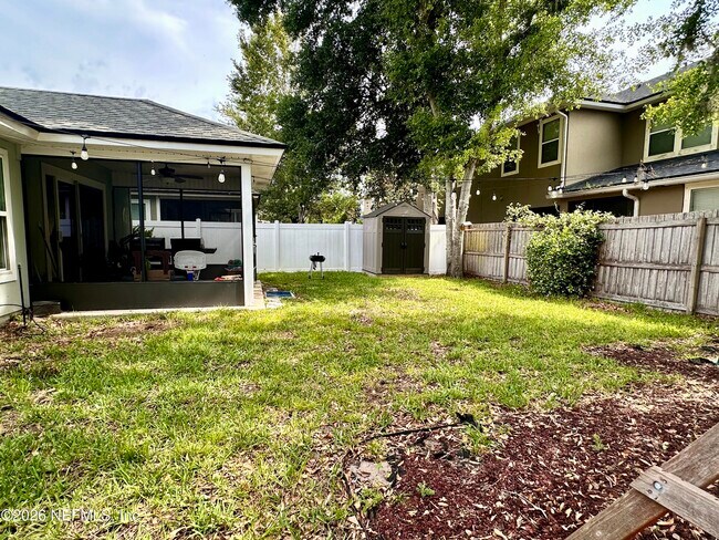 Building Photo - 12385 Rouen Cove Dr