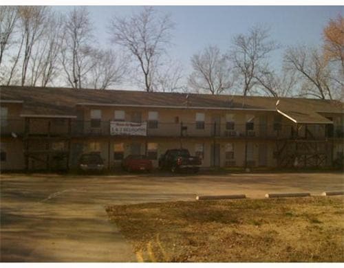 Building Photo - 420 Park Street