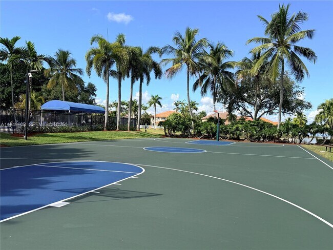 Building Photo - 1570 Elm Grove Rd