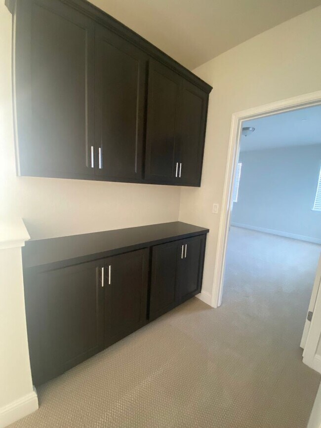 Building Photo - Roseville 3 bedroom in Veranda at Stoneridge.