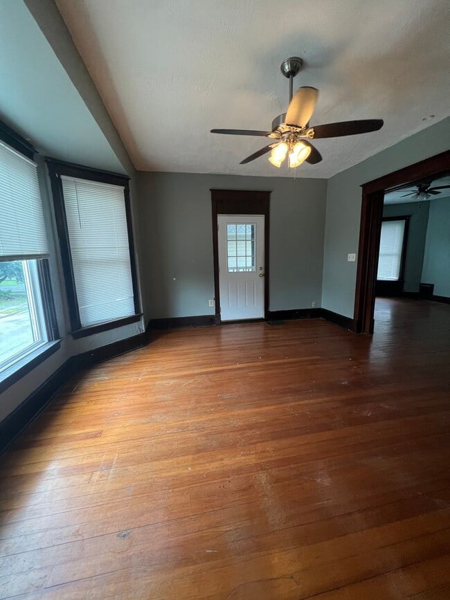 Building Photo - 1515/1515 1/2 Arlington Avenue