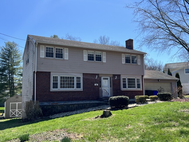 Building Photo - 98 Kirkwood Rd