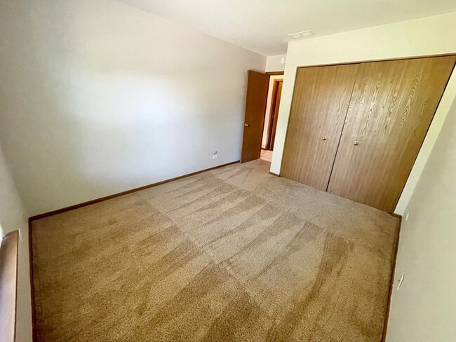 Building Photo - 636 Stone Brook Ct