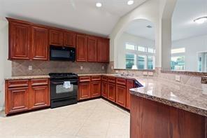 Building Photo - 27411 Tracy Ridge Ct