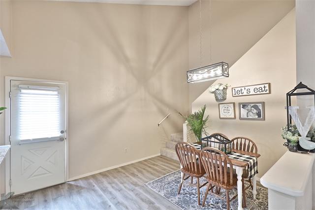 Building Photo - 3150 Chimney Cir