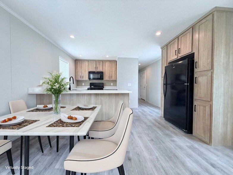 Building Photo - 52491 Potomac Ct