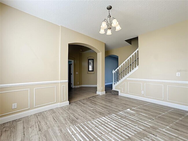 Building Photo - 9551 Bennington Chase Dr