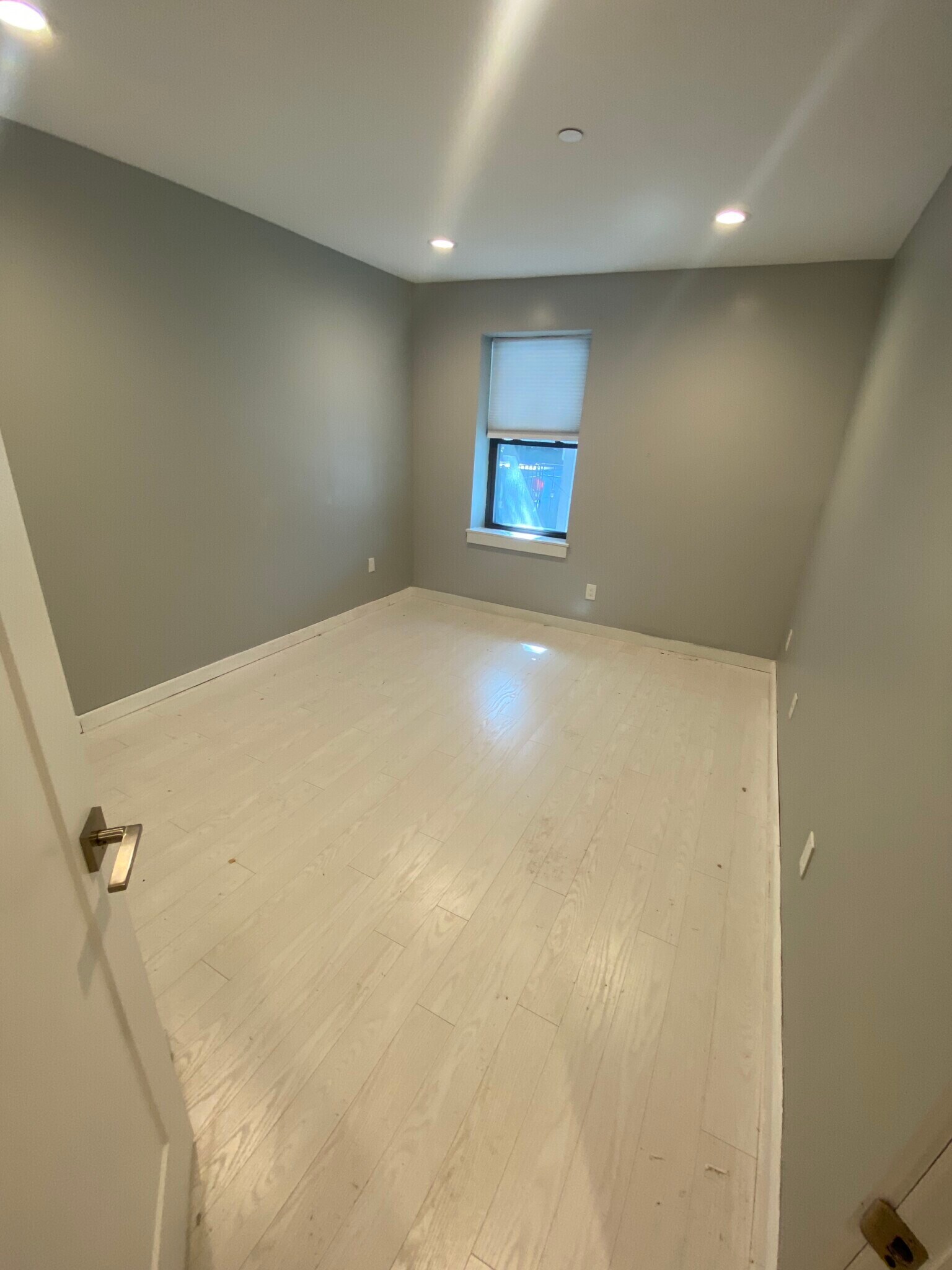 Building Photo - 471 Massachusetts Ave