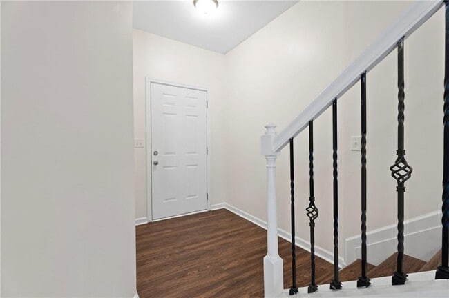 Building Photo - 1240 Faye Ct