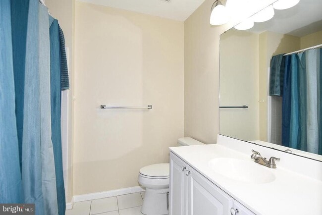 Building Photo - 25445 Carberry Dr