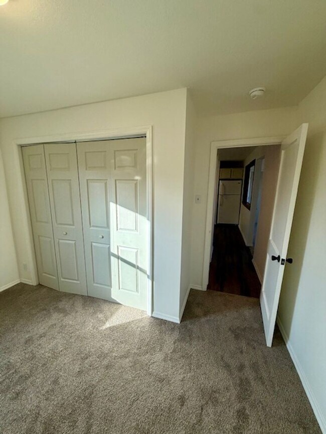 Building Photo - Newly Renovated 2-Bedroom Home – Pet Friendly!