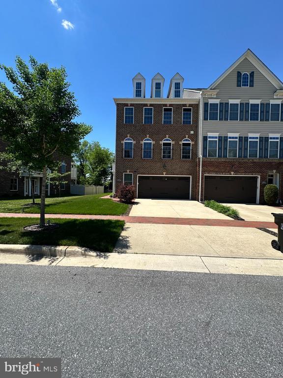 Building Photo - 15701 Tibberton Terrace