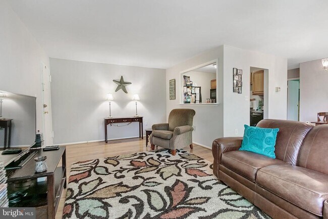 Building Photo - 3750 Bel Pre Rd