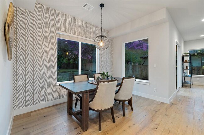Building Photo - 22218 Briarcliff Dr