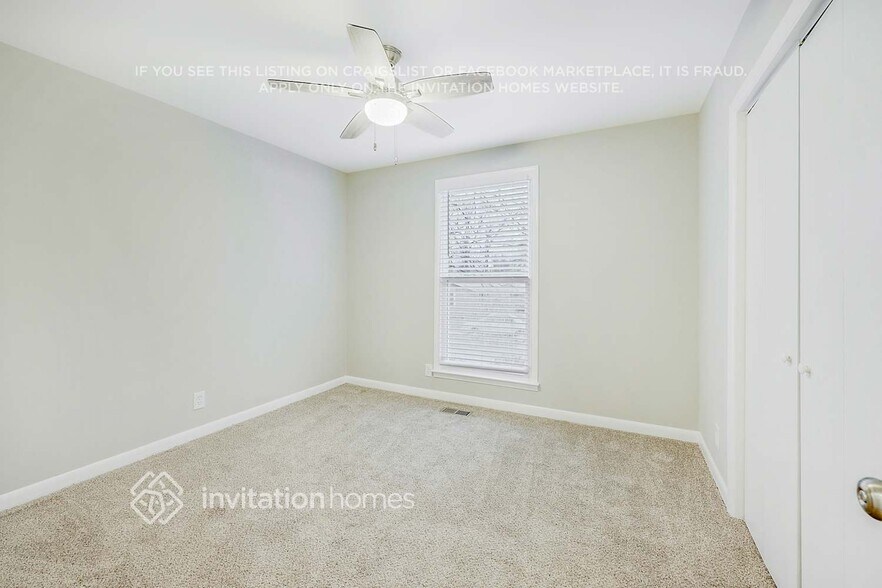 Building Photo - 691 Frankfort Dr