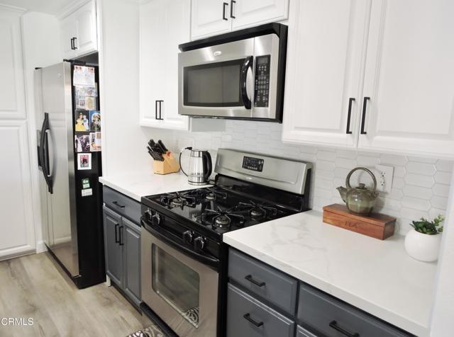 Building Photo - 650 Ivywood Ln