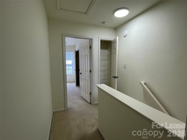 Building Photo - 5703 Erin Dr