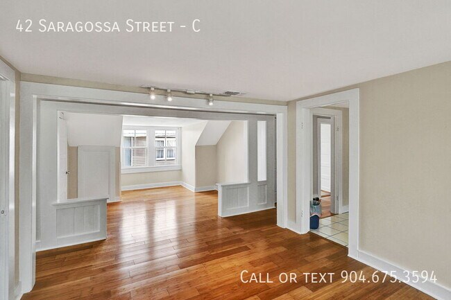 Building Photo - 42 Saragossa St