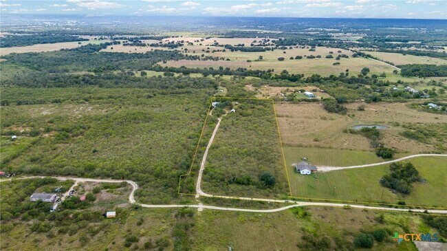 Building Photo - 218 Alexandra Ln