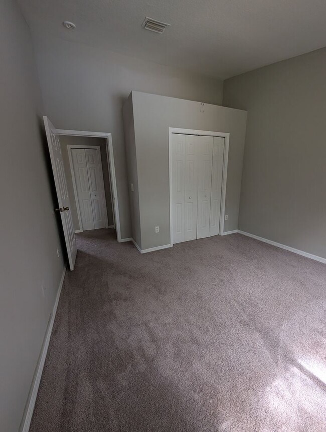 Building Photo - 9019 Cochise Ln