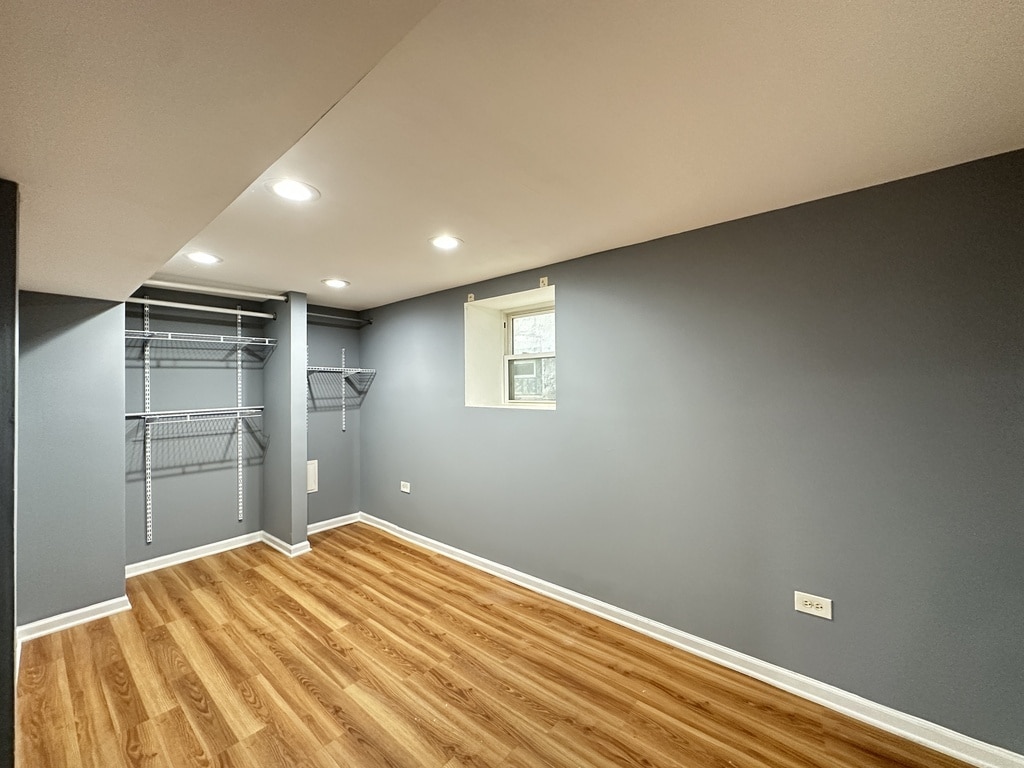 Building Photo - 2317 N Keeler Ave