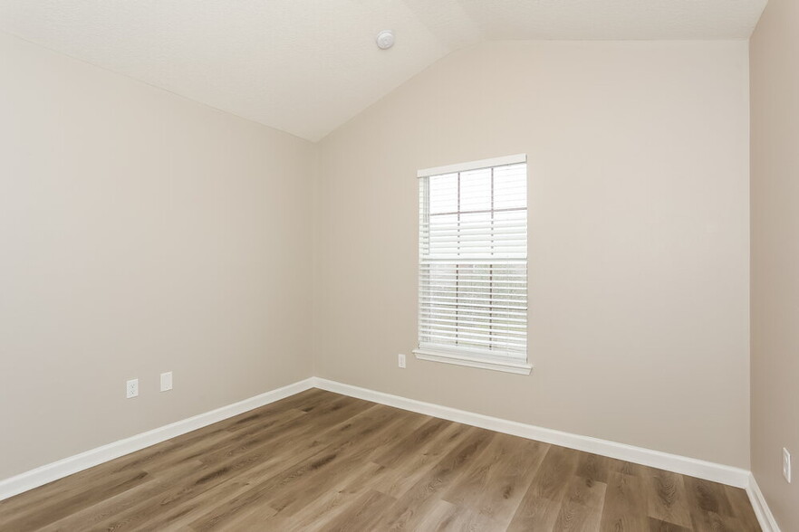 Building Photo - 4103 Crownwood Dr