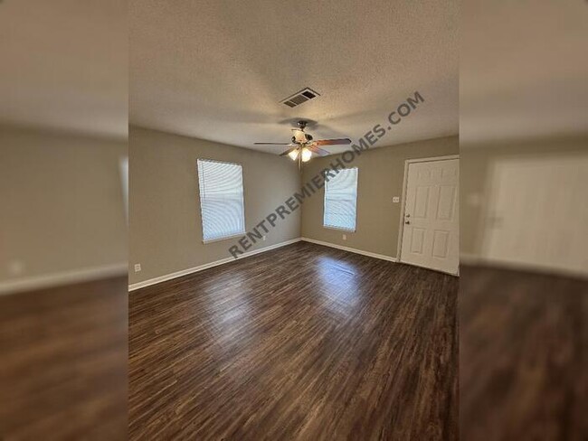 Building Photo - 1001 Ferrell Dr
