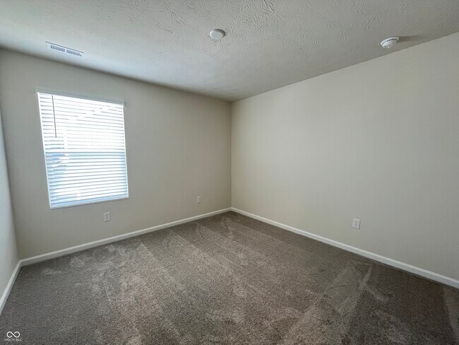 Building Photo - 13153 Himalaya Cir