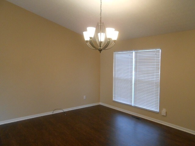 Building Photo - 6693 Jennyann Way