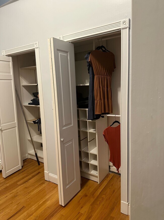 bedroom 2 - 556 1st St