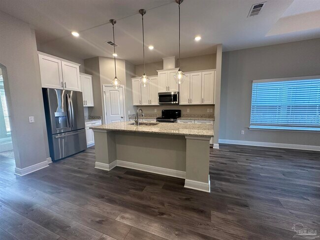 Building Photo - 5762 Dunridge Drive
