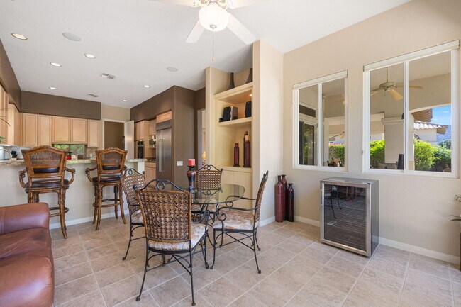 Building Photo - 48145 Paso Tiempo Ln