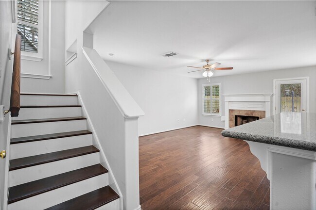 Building Photo - 62 Musgrove Pl