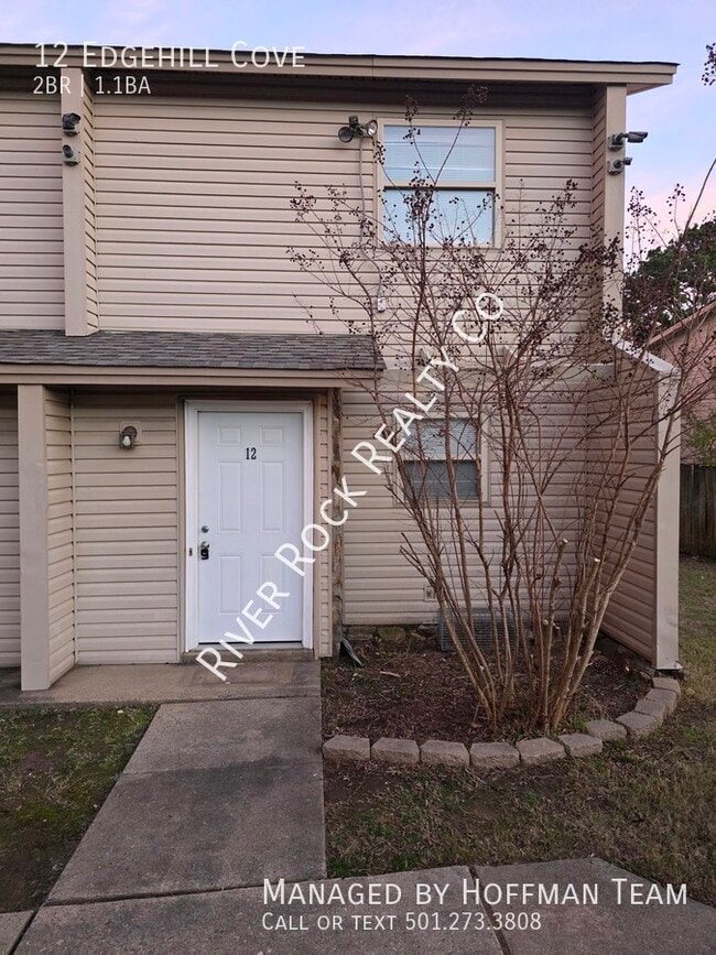 Building Photo - 12 Edgehill Cove