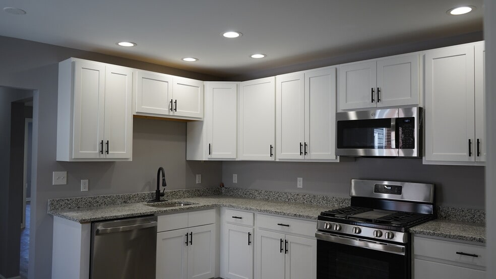 Kitchen - 308 King St