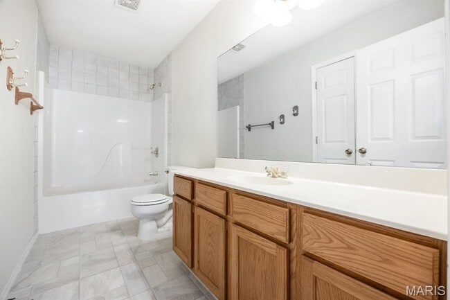 Building Photo - 425 Eagle Terrace Dr