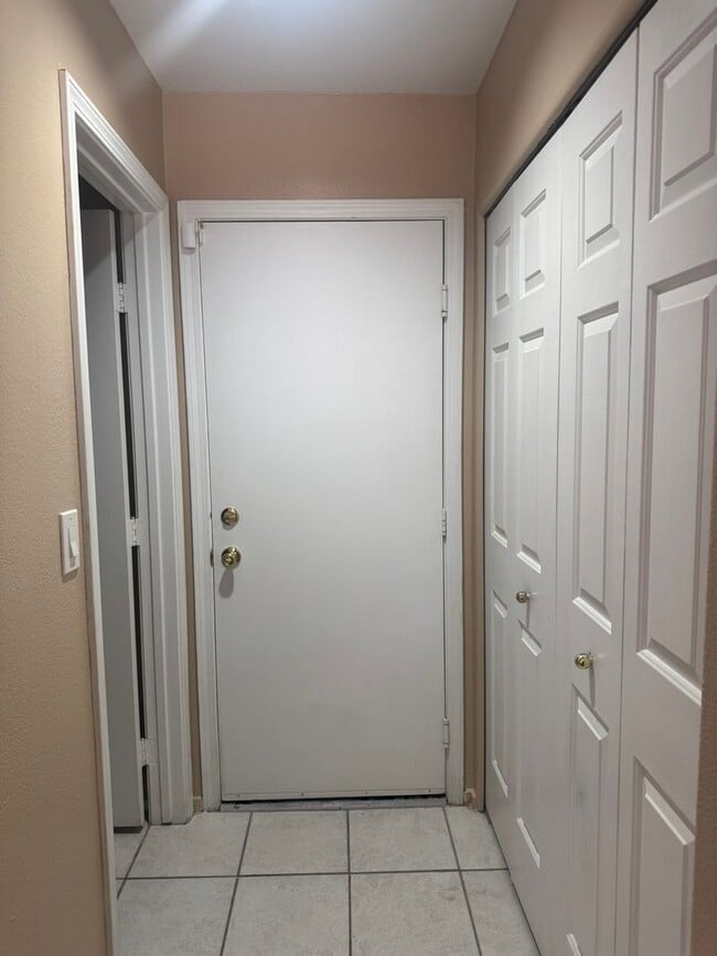 Building Photo - Clean 2 Story 3 Bedroom Home In The Heart of Green Valley Ranch