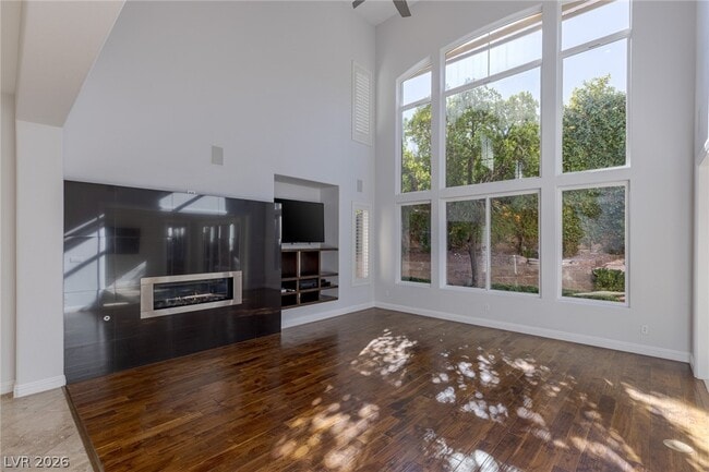 Building Photo - 1353 River Spey Ave