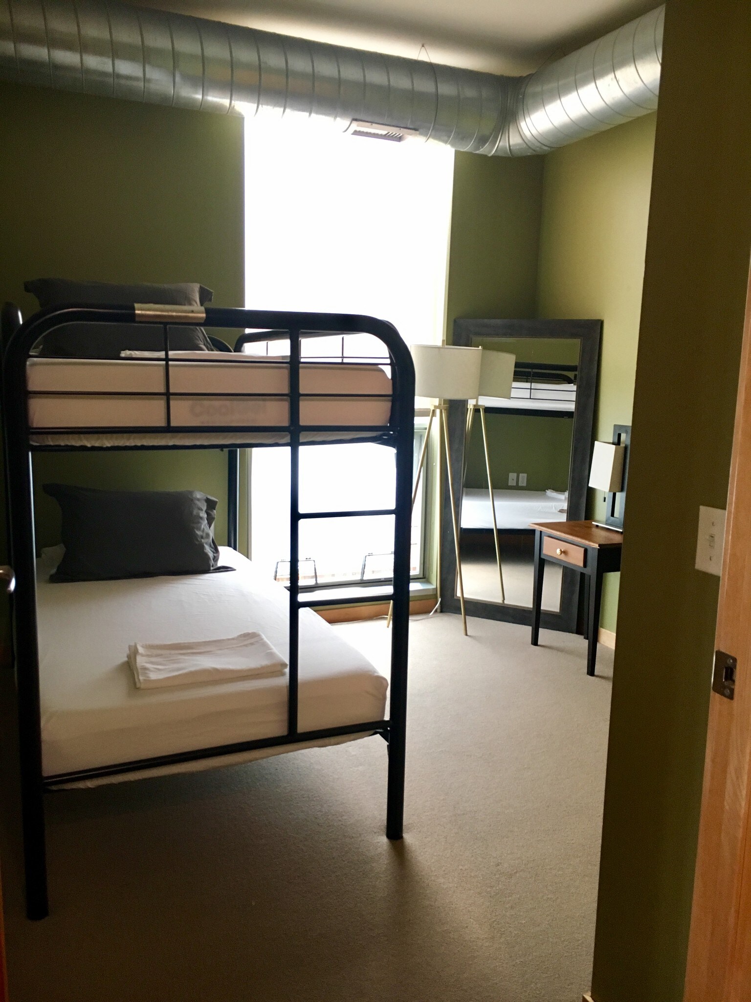 Building Photo - 1211 Lagoon Ave