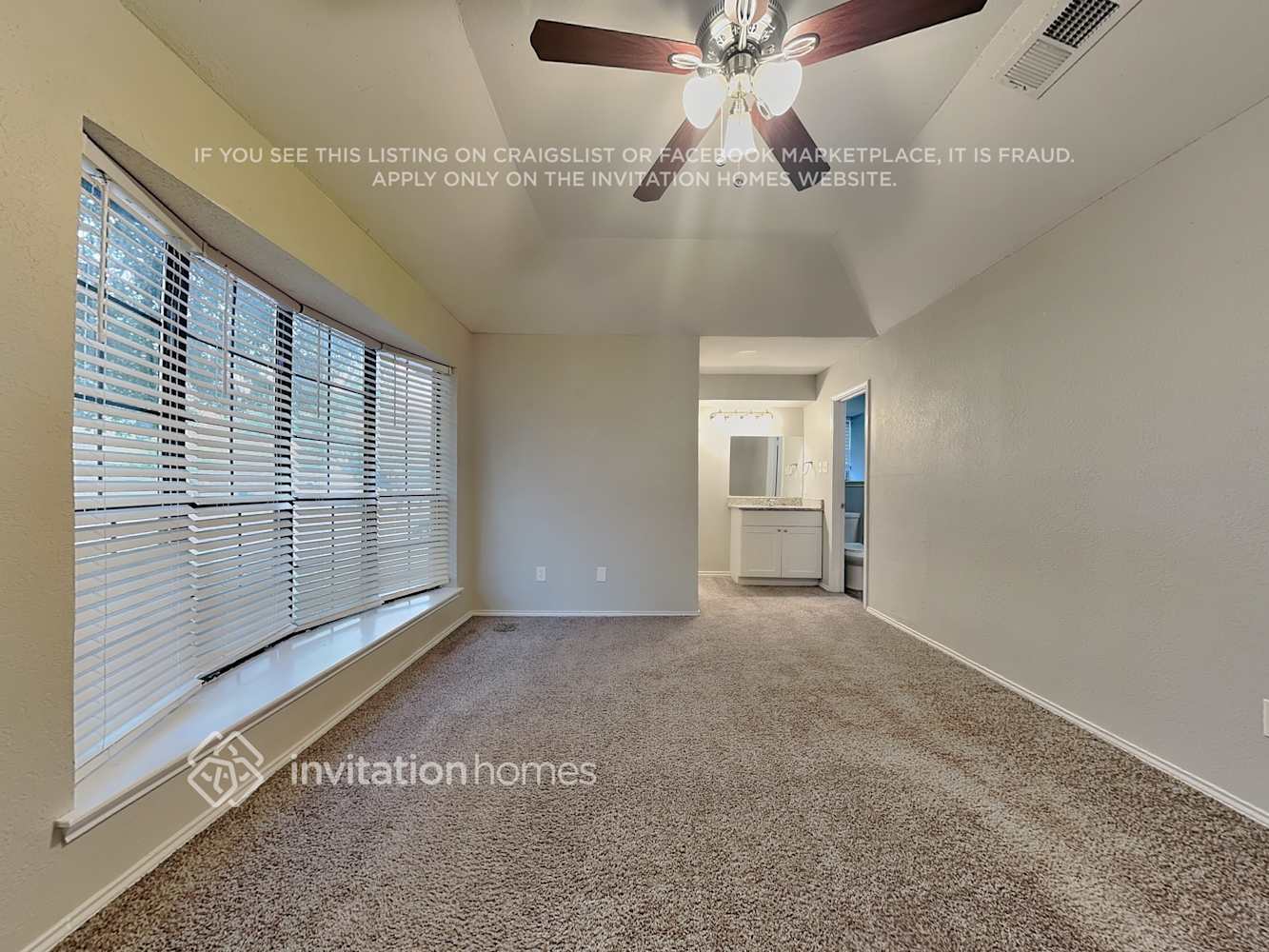 Building Photo - 717 Lynne Ln