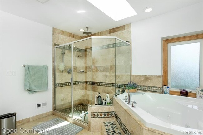 Building Photo - 30384 Castleford Ct