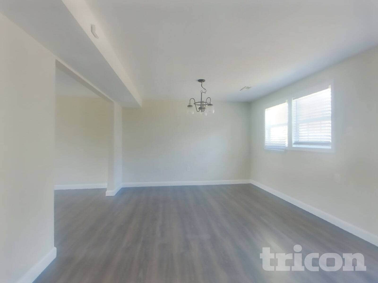 Building Photo - 13 Cardigan Ct