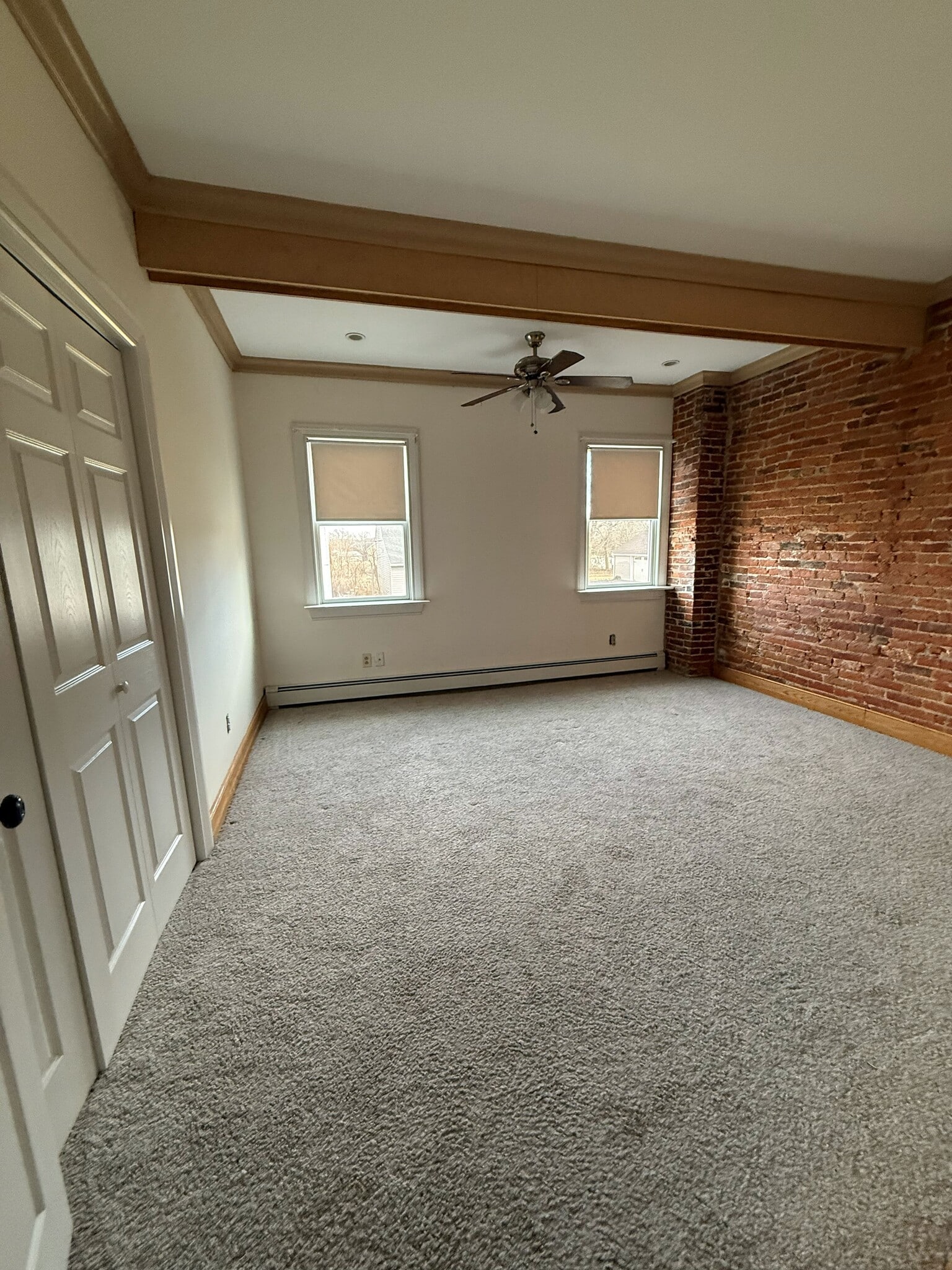 Master bedroom - 27 N Main St