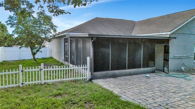 Building Photo - 2031 Wintermere Pointe Dr