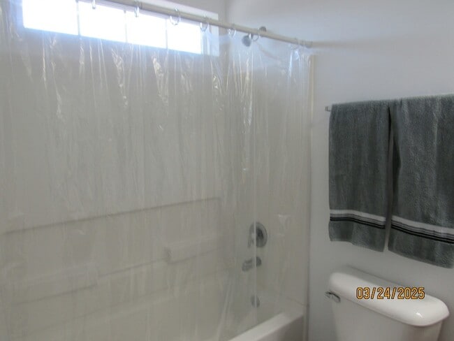 Building Photo - 494 S Jade Ln