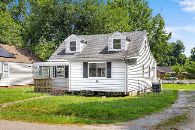 Primary Photo - 3613 Braxton Ave