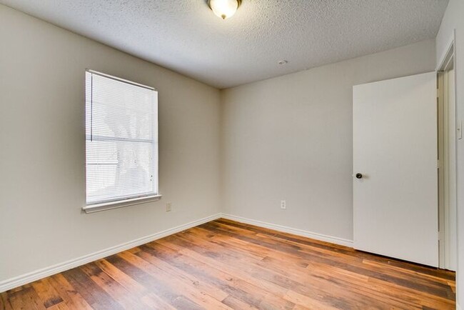 Building Photo - No Application Fees*