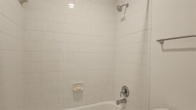 Building Photo - 3124 Engelman Dr