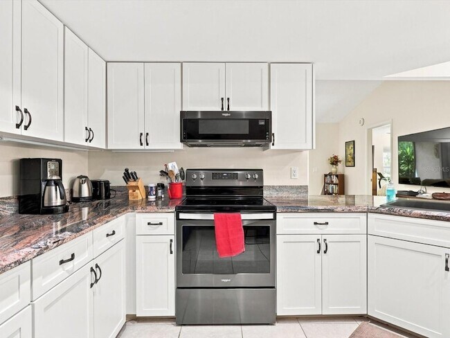 Building Photo - 3450 Tallywood Ln