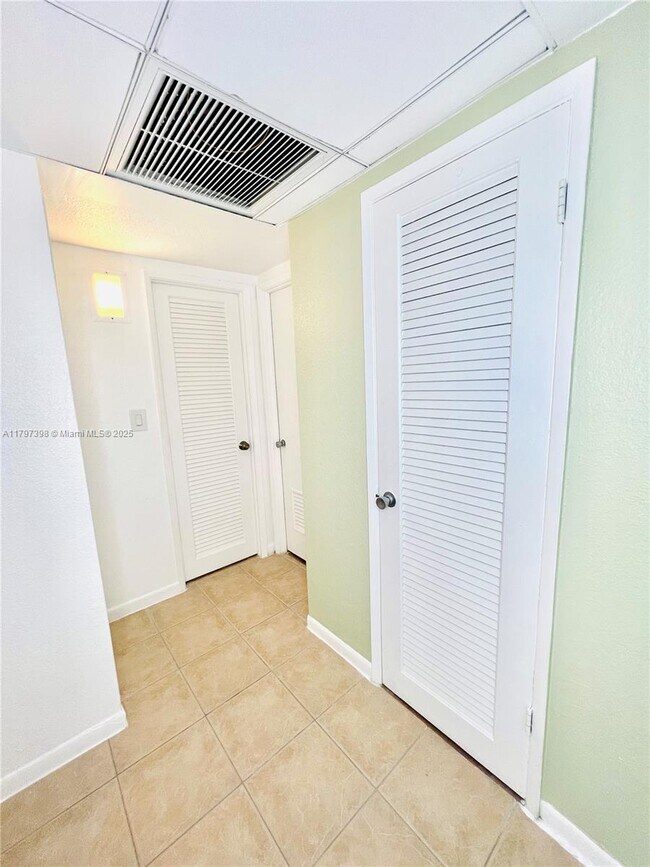 Building Photo - 19370 Collins Ave